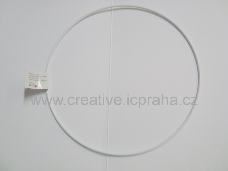 kovový kruh prům. 20cm bílý 